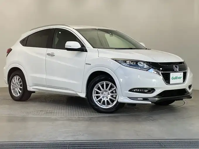 新着情報“ヴェゼルハイブリッドZ・ホンダセンシング”2018年式ホワイトオーキッドパール入荷しました！