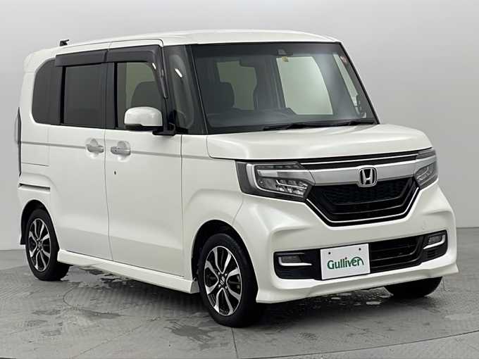 新着情報“Ｎ－ＢＯＸカスタムG・Lホンダセンシング”2017年式プレミアムホワイトパールⅡ入荷しました！