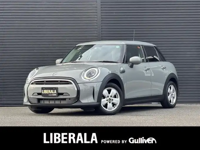 新着情報“ＭＩＮＩワン エッセンシャル・トリム”2022年式ムーンウォークグレーメタリック入荷しました！