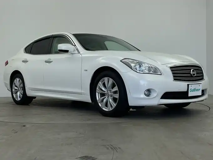 新着情報“フーガ250GT Aパッケージ”2009年式クリスタルホワイトパール入荷しました！
