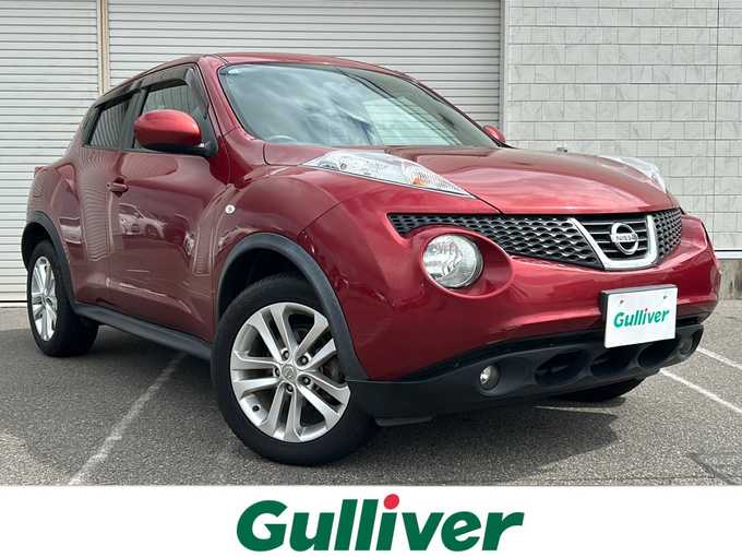 新着情報“ジューク15RX Vセレクション ドレスアップ”2011年式ラディアントレッド入荷しました！