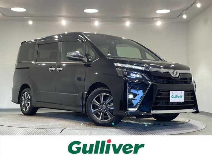 新着情報“ヴォクシーZS 煌Ⅱ”2019年式ブラック入荷しました！