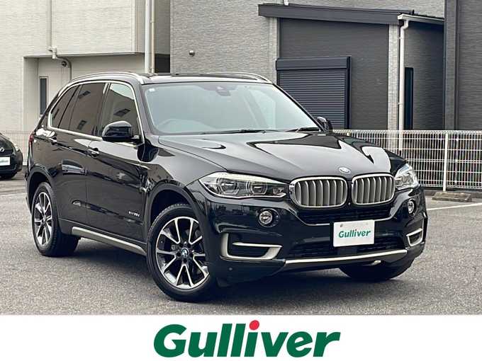 新着情報“Ｘ５xDrive 35d”2017年式サファイアブラックP入荷しました！