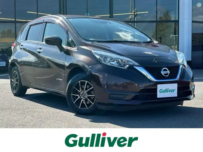 新着情報“ノートe－パワー X”2016年式インペリアルアンバーP入荷しました！