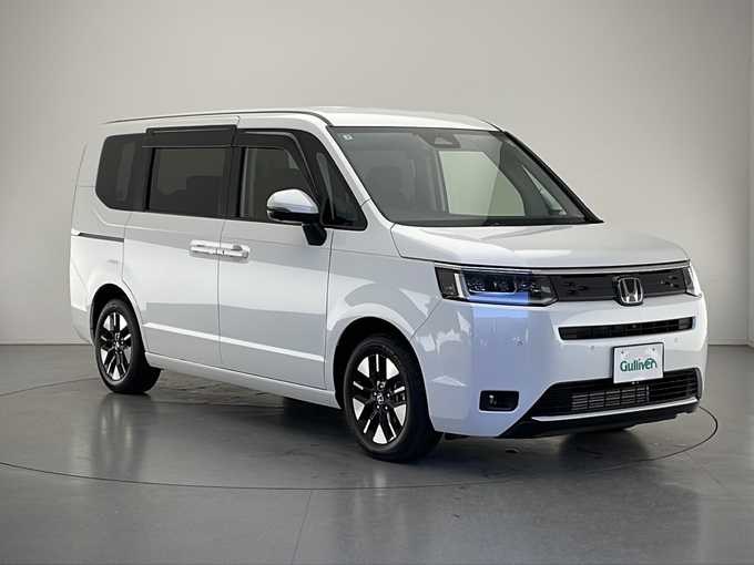 新着情報“ステップワゴンエアー EX”2025年式プラチナホワイトパール入荷しました！