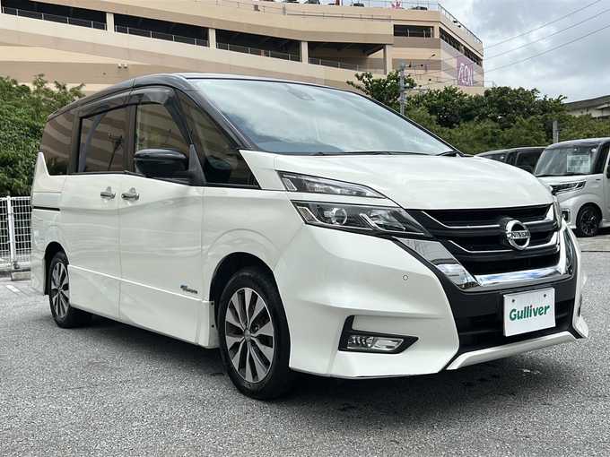 新着情報“セレナハイウェイスターG”2016年式ブリリアントホワイトパール 2トーン入荷しました！