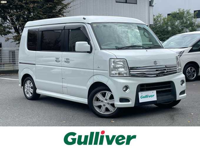 新着情報“エブリイワゴンPZターボスペシャル”2010年式パールホワイト入荷しました！