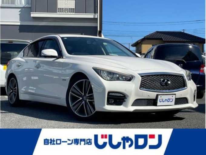 新着情報“スカイライン350GT FOUR ハイブリッド タイプSP”2014年式クリスタルホワイトパール入荷しました！