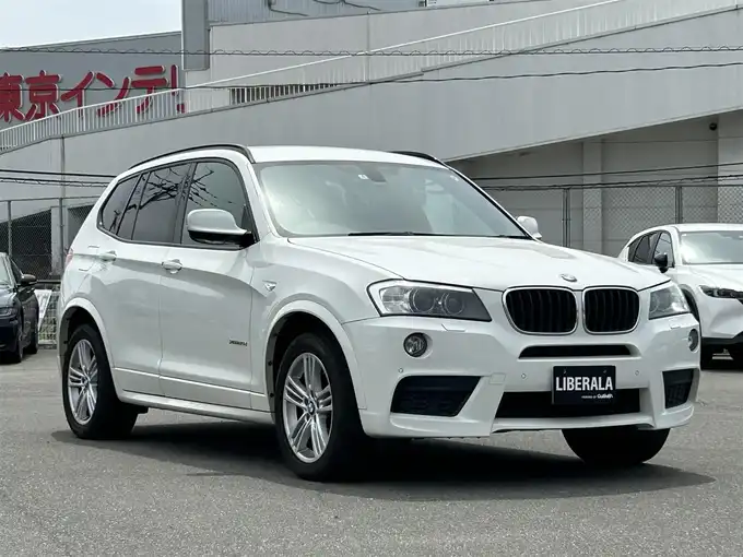 新着情報“Ｘ３xDrive 20d ブルーパフォーマンス Mスポーツパッケージ”2013年式アルピンホワイトⅢ入荷しました！