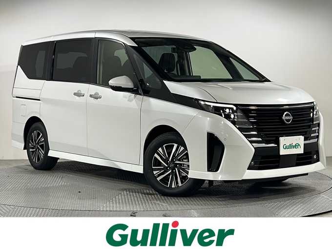 新着情報“セレナe－パワー ハイウェイスターV”2025年式プリズムホワイト入荷しました！