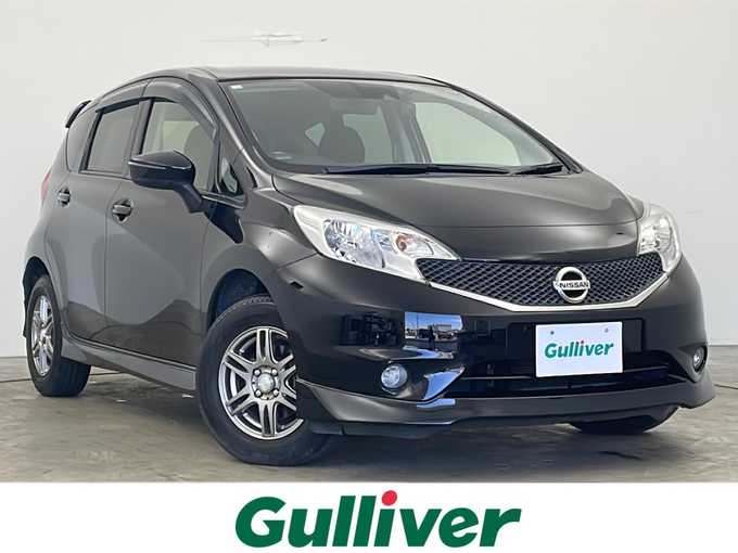 新着情報“ノートX FOUR Vセレクション+セーフティ”2014年式スーパーブラック入荷しました！