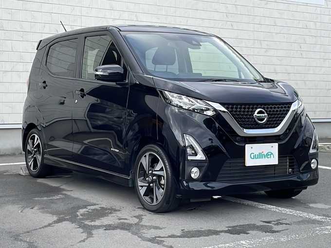 新着情報“デイズハイウェイスター Gターボ”2020年式ブラック入荷しました！