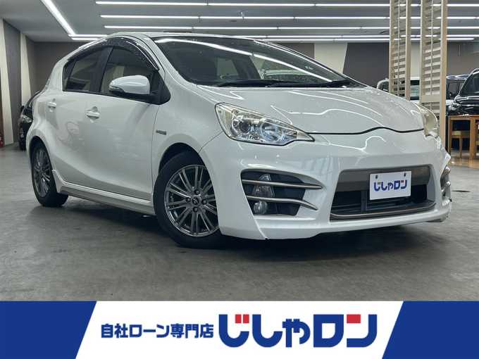 新着情報“アクアS”2014年式ライムホワイトパールクリスタルシャイン入荷しました！