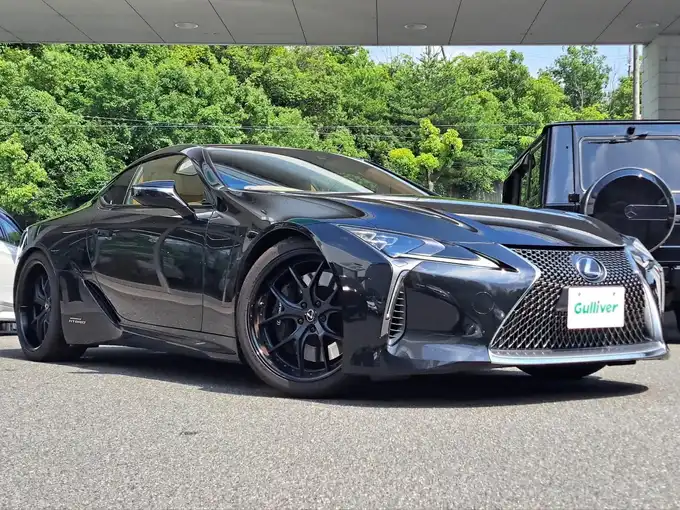 新着情報“ＬＣLC500h Lパッケージ”2018年式グラファイトブラックガラスフレーク入荷しました！