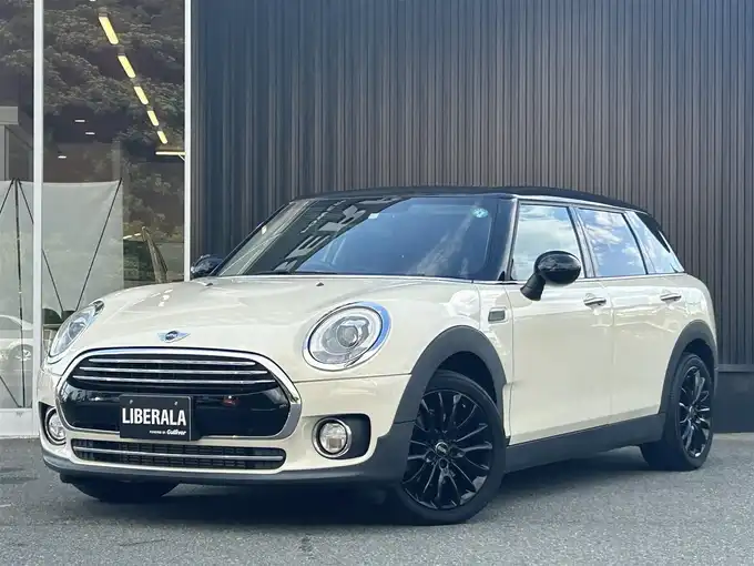 新着情報“ＭＩＮＩクーパーD クラブマン”2018年式ペッパー・ホワイト入荷しました！