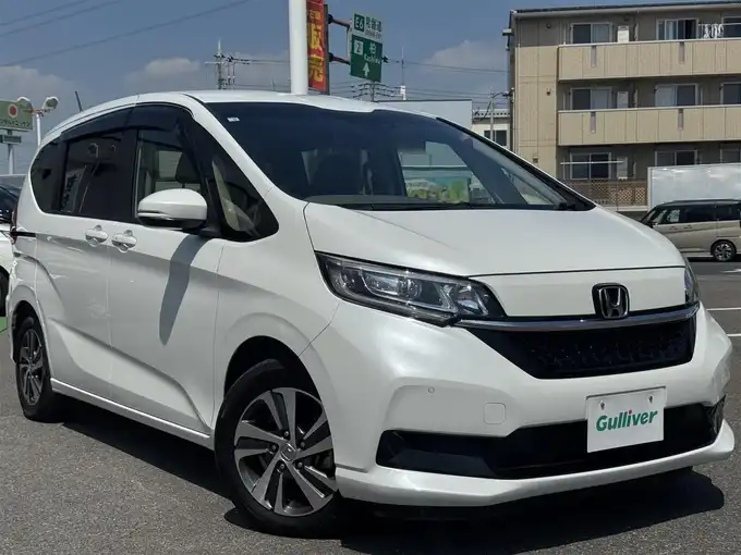 新着情報“フリードG・ホンダセンシング”2020年式プラチナホワイトパール入荷しました！