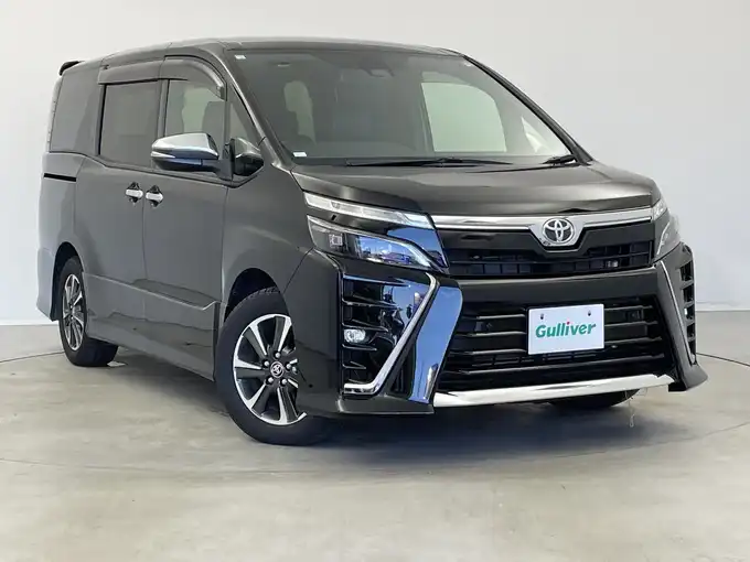 新着情報“ヴォクシーZS 煌Ⅲ”2020年式ブラック入荷しました！