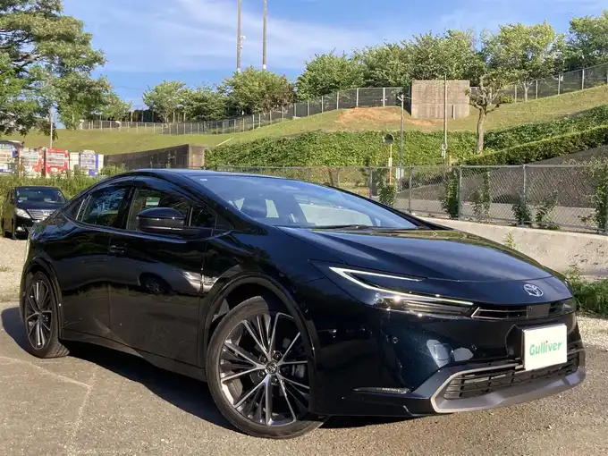新着情報“プリウスZ”2024年式アティチュードブラックマイカ入荷しました！