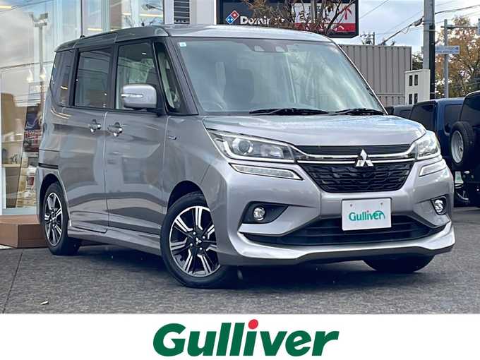 新着情報“デリカＤ：２カスタムハイブリッドMV 全方位カメラパッケージ”2020年式プレミアムシルバーM入荷しました！