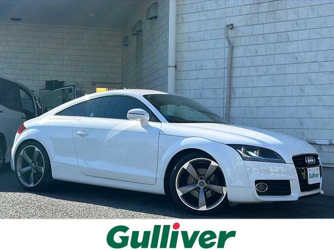 新着情報“ＴＴクーペ2．0TFSI”2010年式アイビスホワイト入荷しました！