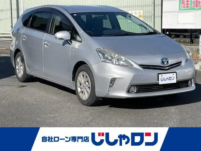 新着情報“プリウスαS”2012年式シルバーM入荷しました！