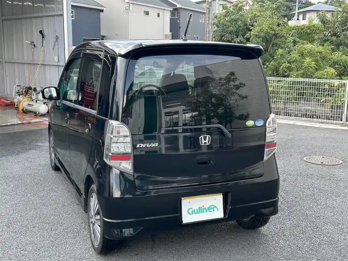 車両画像03