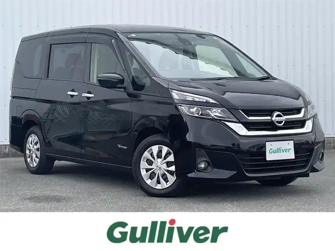 新着情報“セレナX Vセレクション”2017年式ダイヤモンドブラック入荷しました！