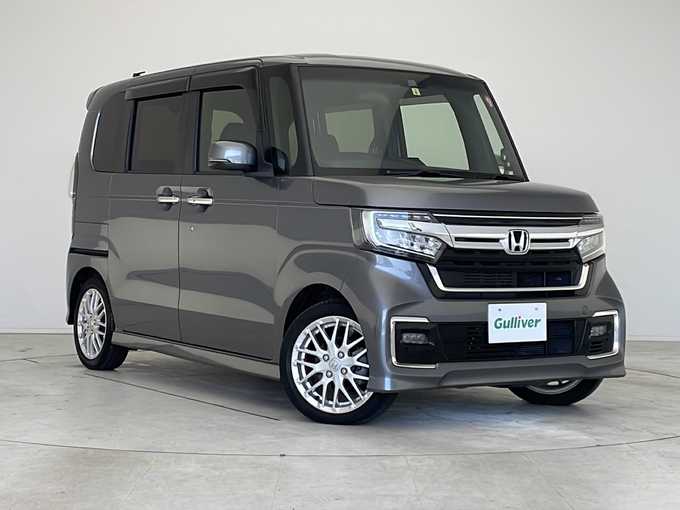 新着情報“Ｎ－ＢＯＸカスタムLターボ”2021年式シャイニンググレーM入荷しました！