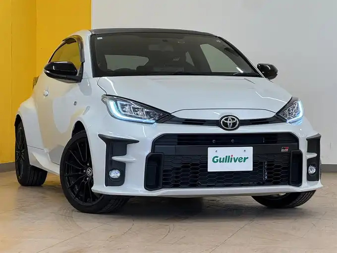 新着情報“ＧＲヤリスRS”2021年式プラチナホワイトパールマイカ入荷しました！