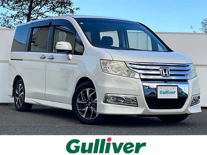 新着情報“ステップワゴンスパーダZ”2011年式プレミアムホワイトパール入荷しました！