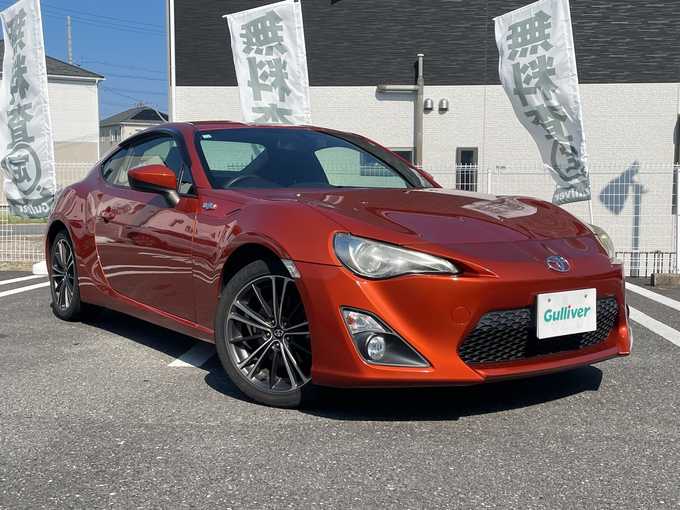 新着情報“８６GT”2013年式オレンジメタリック入荷しました！