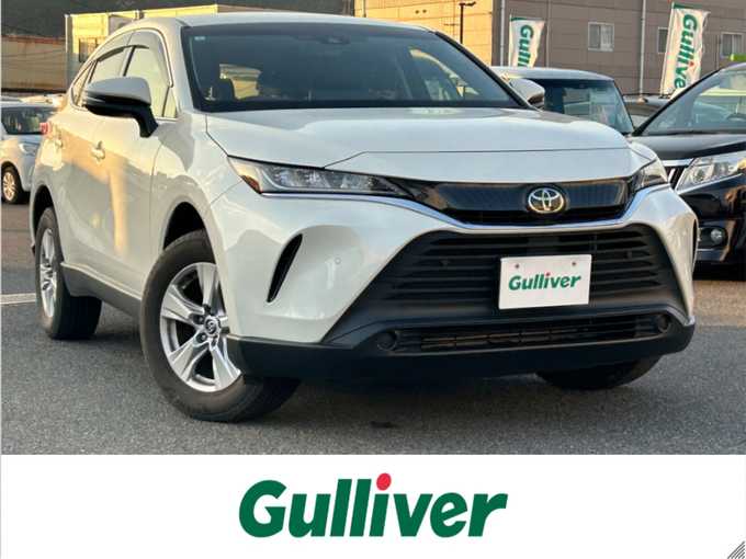 新着情報“ハリアーS”2021年式ホワイトパールクリスタルシャイン入荷しました！