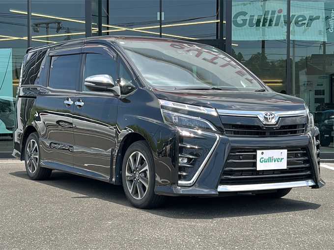新着情報“ヴォクシーZS 煌Ⅲ”2021年式ブラック入荷しました！