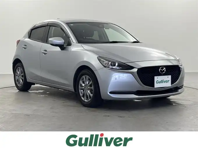 新着情報“ＭＡＺＤＡ２15S”2021年式ソニックシルバーM入荷しました！
