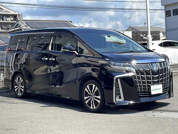 新着情報“アルファード2．5S Cパッケージ”2020年式ブラック入荷しました！