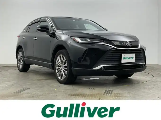 新着情報“ハリアーZ”2022年式ブラック入荷しました！