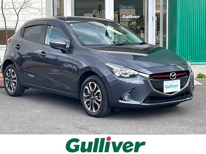 新着情報“デミオXDツーリング”2015年式メテオグレーマイカ入荷しました！