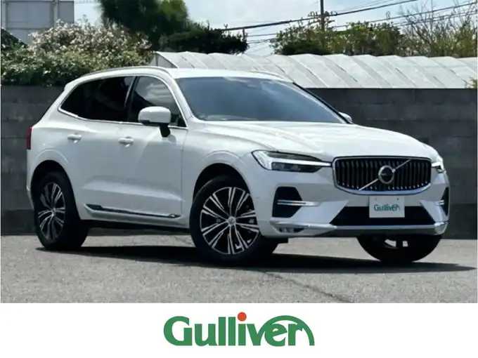 新着情報“ＸＣ６０B5 AWD インスクリプション”2022年式クリスタルホワイトP入荷しました！