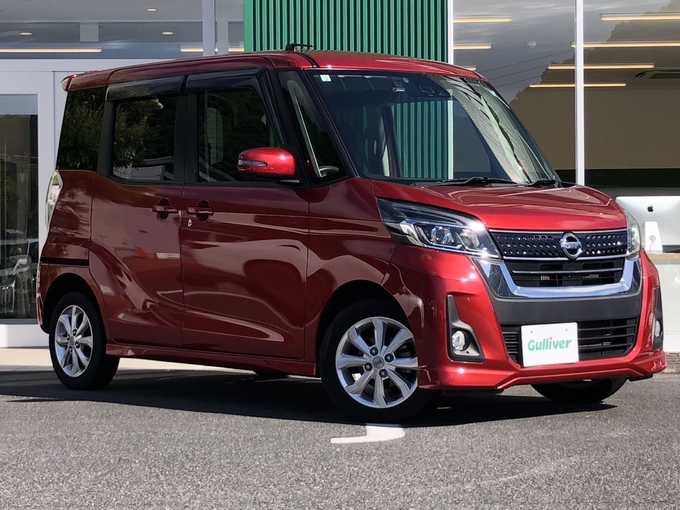 新着情報“デイズルークスハイウェイスター Xターボ”2017年式スパークリングレッドM入荷しました！