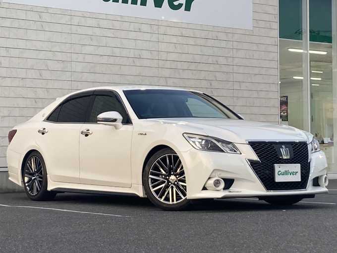 新着情報“クラウンハイブリッドアスリートS”2013年式ホワイトパールクリスタルシャイン入荷しました！