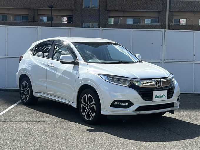 新着情報“ヴェゼルハイブリッドZ・ホンダセンシング”2021年式プラチナホワイトパール入荷しました！