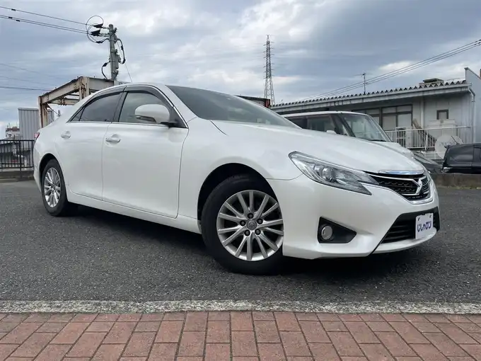 新着情報“マークＸ250G”2014年式ホワイトパールクリスタルシャイン入荷しました！
