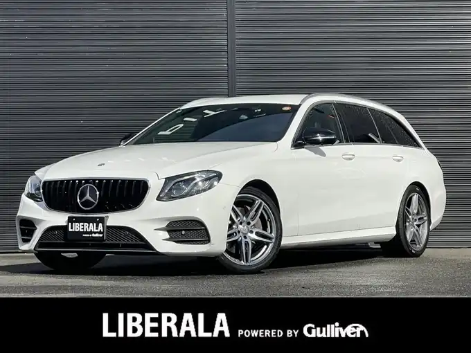 新着情報“ＥクラスステーションワゴンE200 ステーションワゴン アバンギャルド スポーツ”2017年式パール入荷しました！