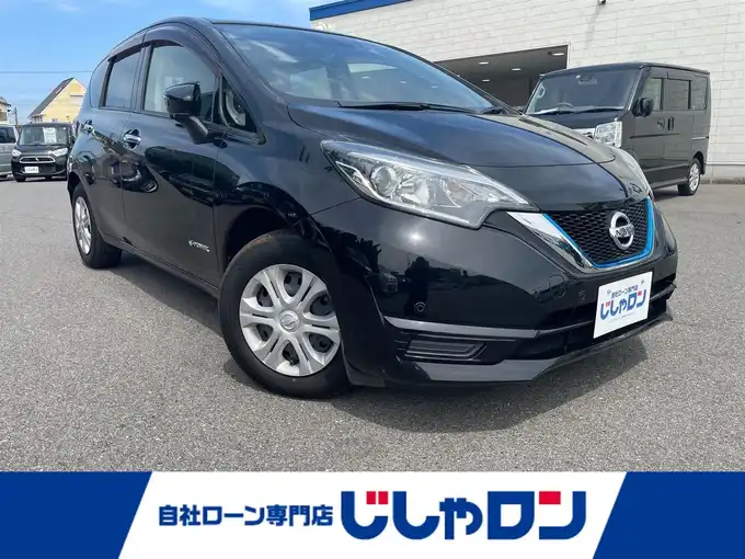 新着情報“ノートe－パワー X”2017年式スーパーブラック入荷しました！