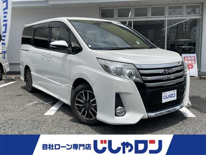 新着情報“ノアSi”2014年式ホワイトパールクリスタルシャイン入荷しました！