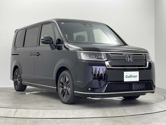 新着情報“ステップワゴンe:HEVスパーダ”2025年式クリスタルブラックパール入荷しました！