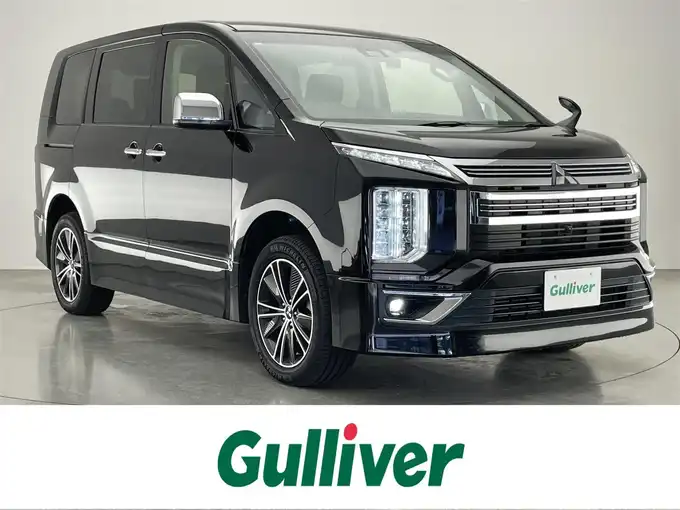 新着情報“デリカＤ：５アーバンギア G”2019年式ダイヤモンドブラックマイカ入荷しました！