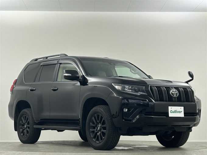 新着情報“ランドクルーザープラドTX Lパッケージ マットブラックエディション”2023年式ブラック入荷しました！