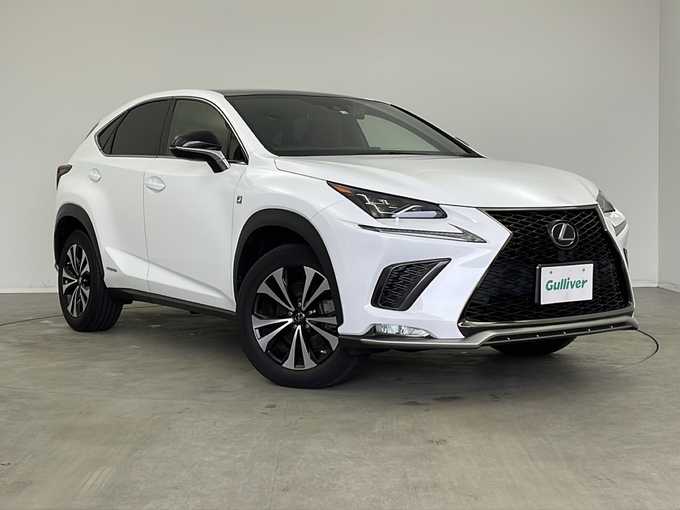 新着情報“ＮＸNX300h Fスポーツ”2020年式ホワイトノーヴァガラスフレーク入荷しました！