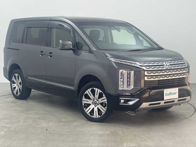 新着情報“デリカＤ：５G”2020年式アイガーグレーM/ダイヤモンドブラックマイカ入荷しました！